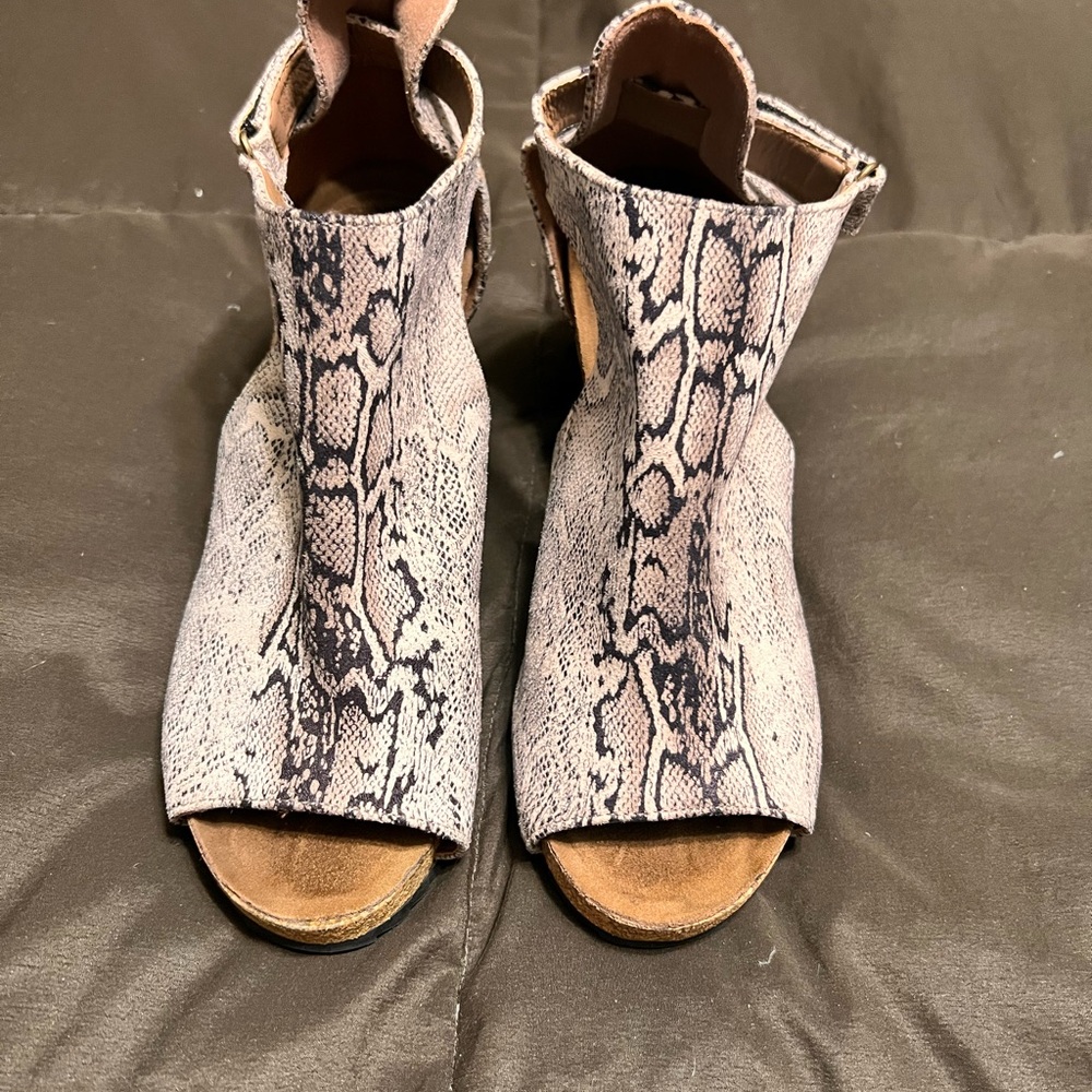 Corkys Gray and Brown Sandals with Exotic Texture
